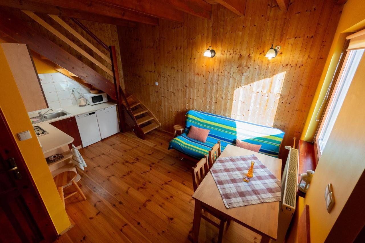 Apartamenty Rodzinne Lukecin Exterior foto